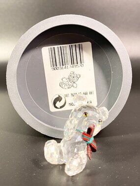 Swarovski Crystal "Kris" reclining bear - no. 7637 "When We Were Young" RETIRED